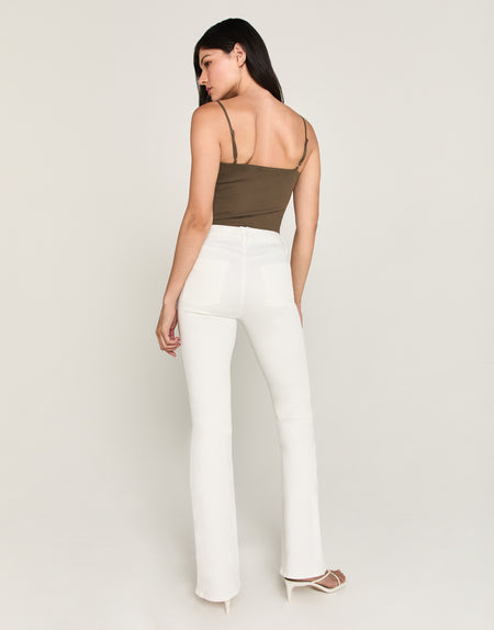 JAN Mid-Rise Slim Flare in Porcelain