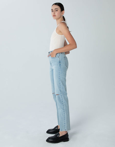 WILLA High Rise Mom Fit Straight Leg in Surge
