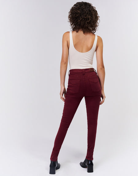 ELLA Sky-High Rise Skinny in Wine